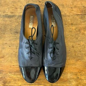 rag & bone ultrasoft black leather lace-up flats with patent leather toes.